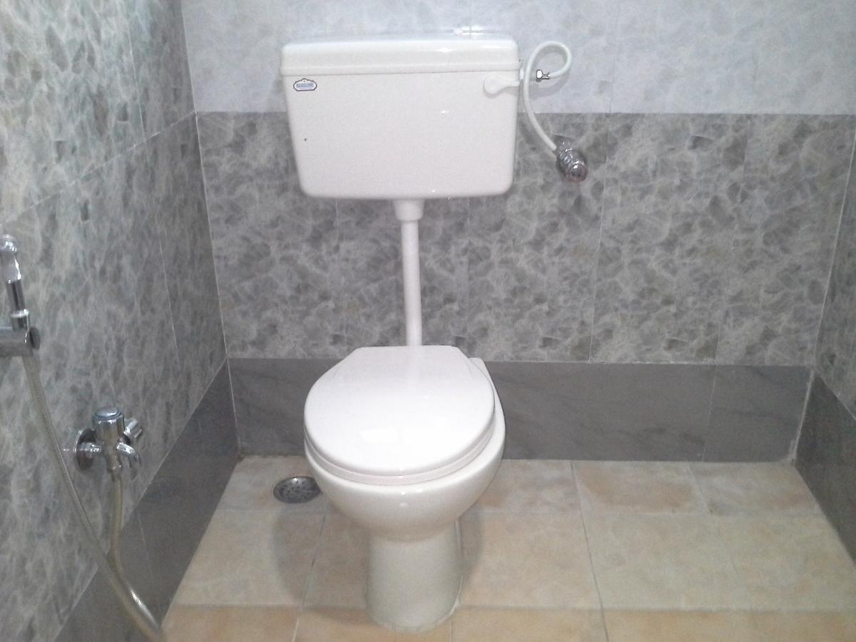 Galaxy Vaibhav Hotel Vasai Buitenkant foto